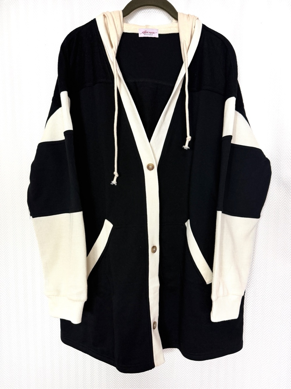 Ashlee Marie Boutique Colorblock Hooded Cardigan Jacket - Black & Cream Size L